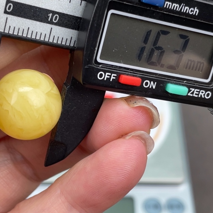 未镶嵌琥珀裸石蜜蜡288