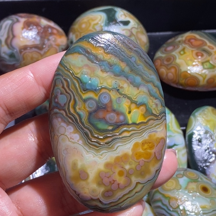 玛瑙/玉髓未镶嵌珠宝奇石65