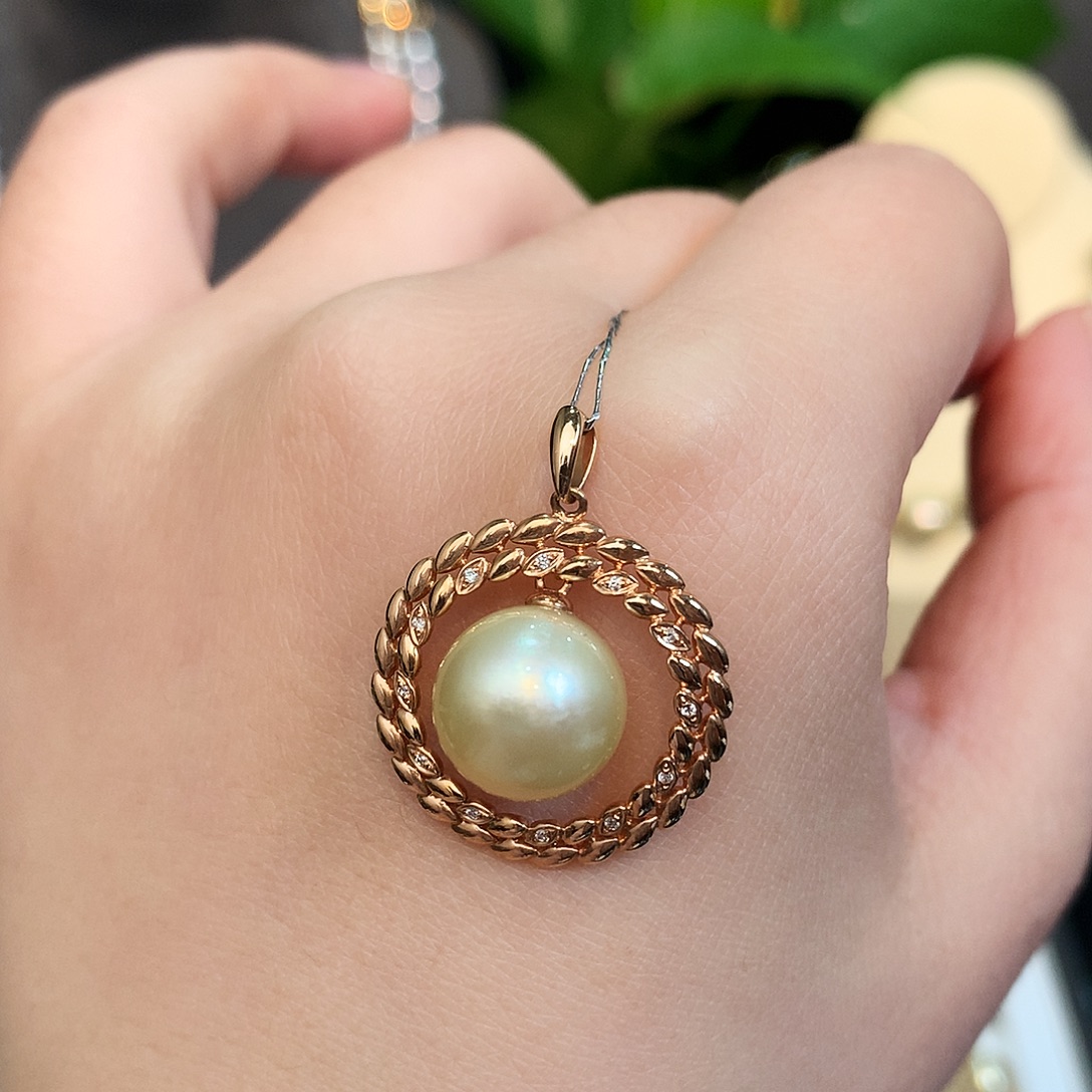 海水珍珠吊坠(不含链)18K金镶嵌