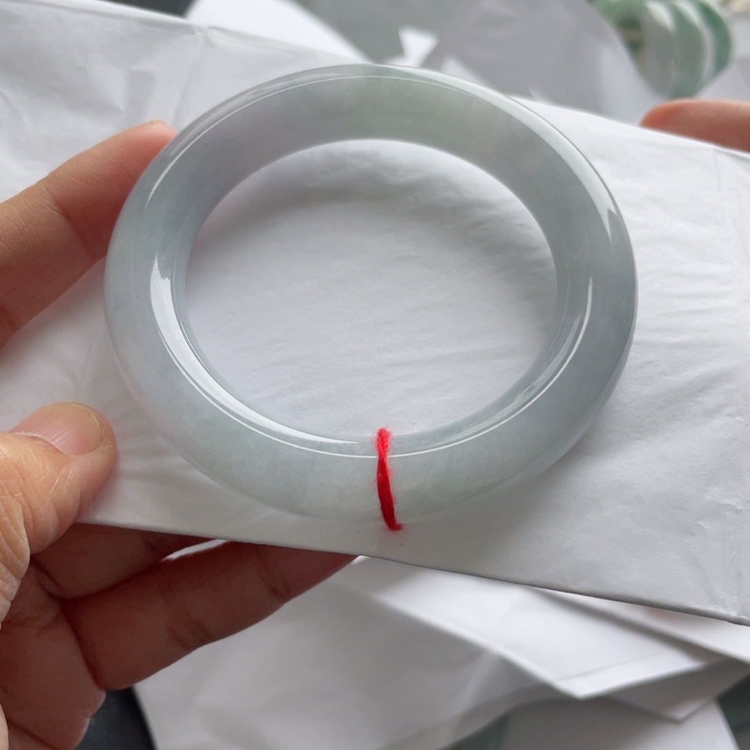 翡翠手镯未镶嵌翡翠手镯不包邮