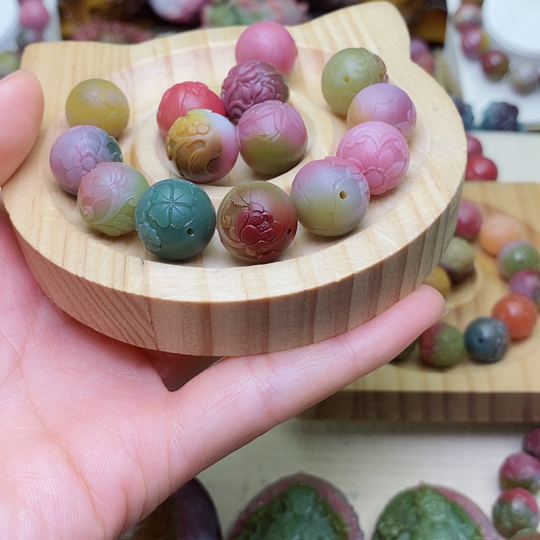 未镶嵌玛瑙/玉髓珠宝奇石楠***浪盐源玛瑙定制