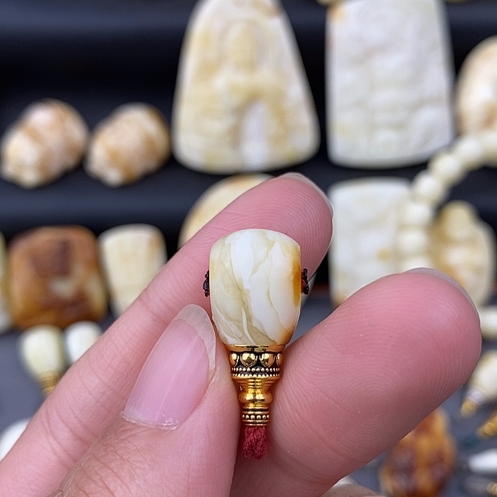 琥珀未镶嵌裸石10三通c729