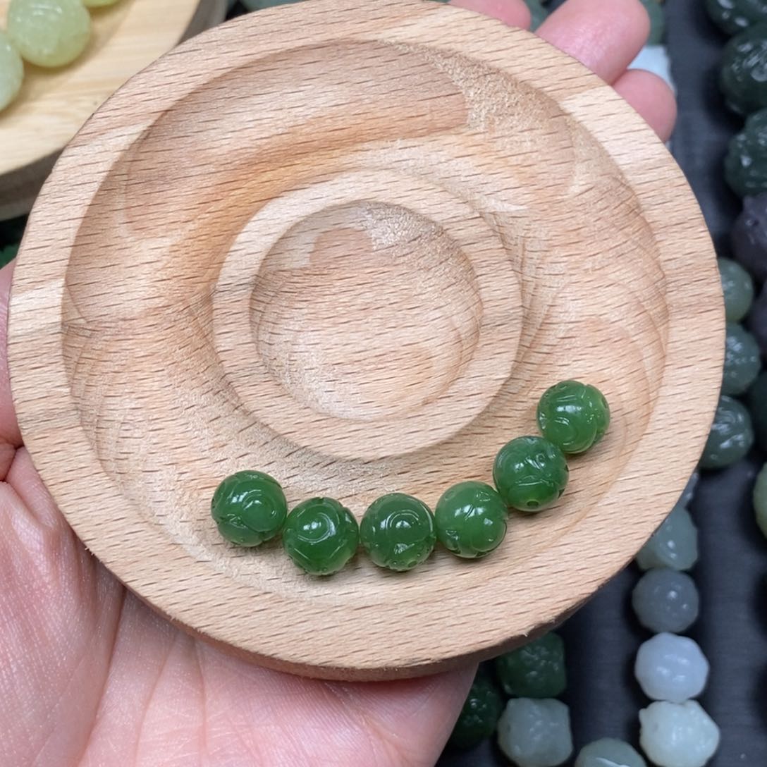 船***子和田玉未镶嵌颈饰