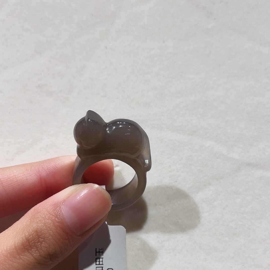 和田玉未镶嵌戒指