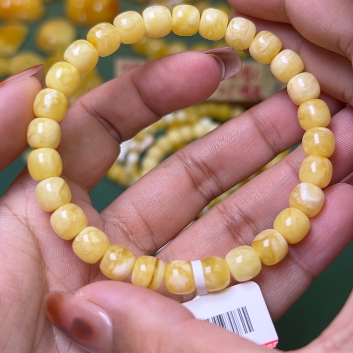 蜜蜡未镶嵌珠宝奇石