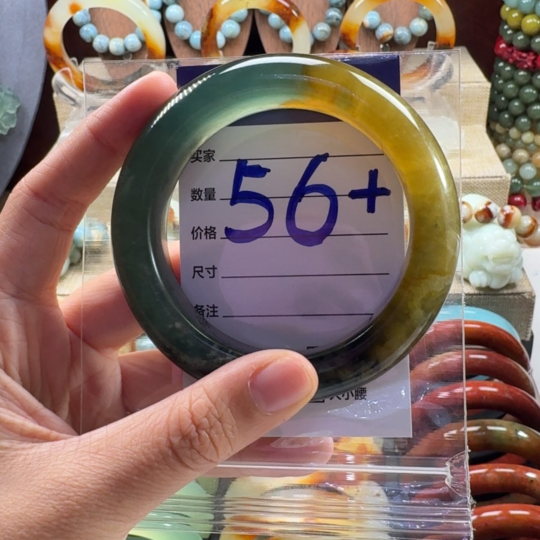 蛇纹石玉未镶嵌手镯048