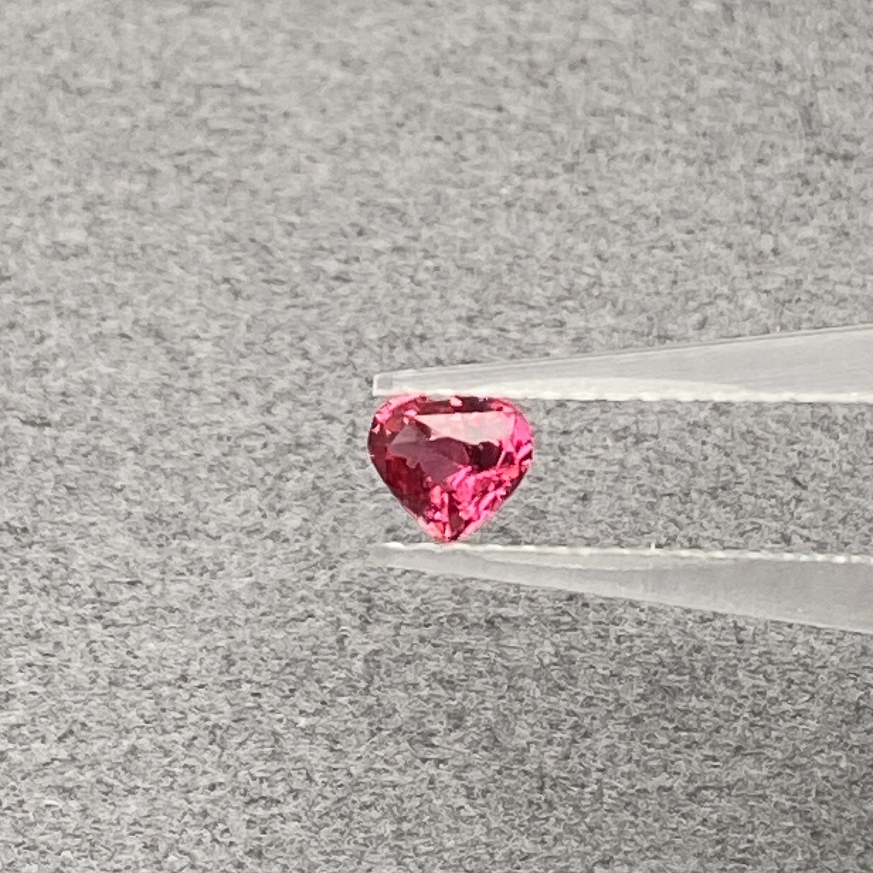 尖晶石LN-0.61ct（01098514）0902