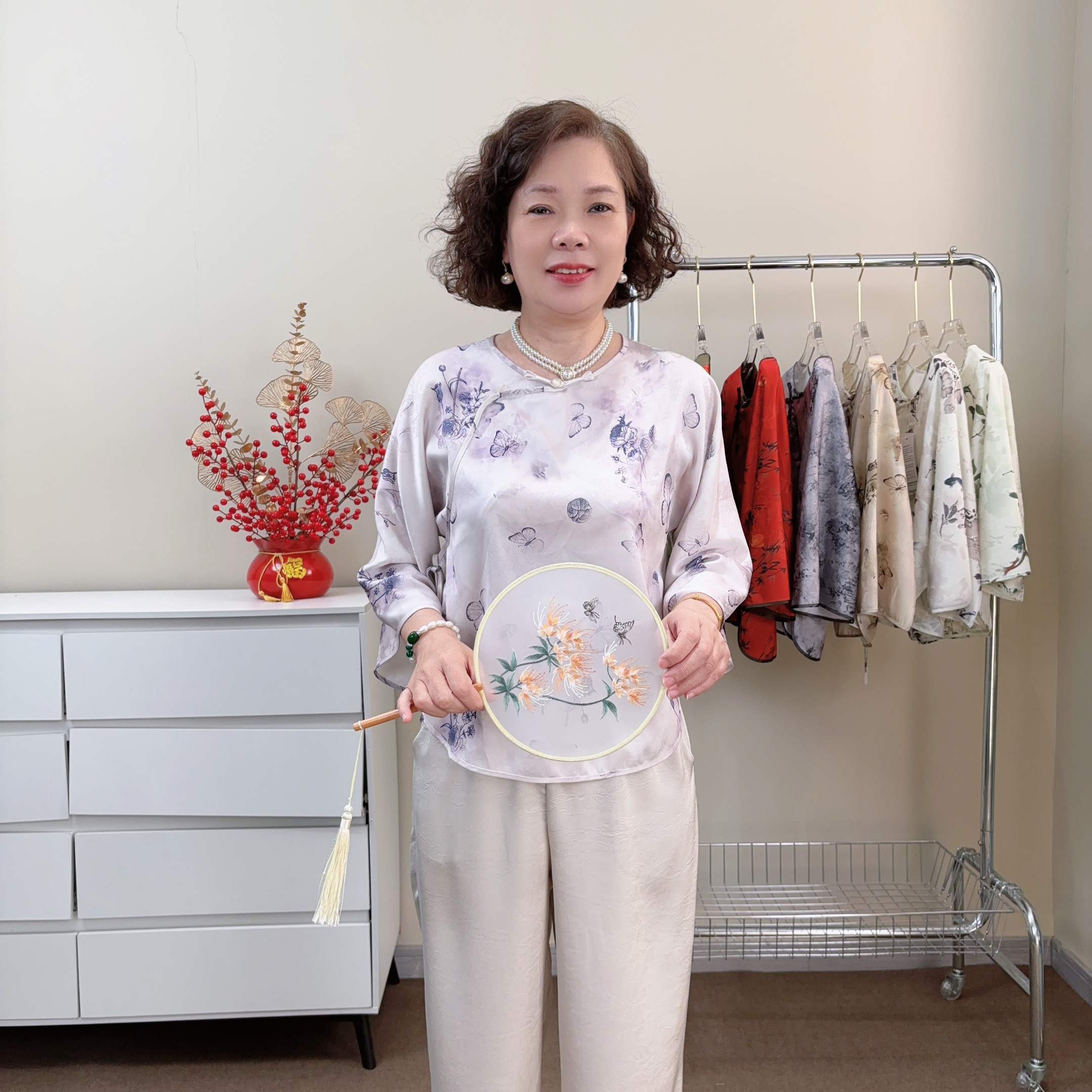 薄款上衣网红复古女装中国风时尚新中式仿真丝提花中袖