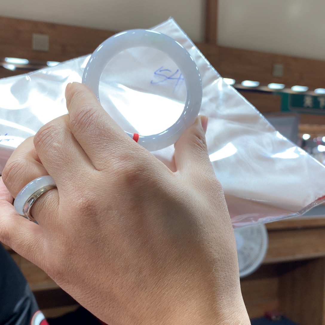 未镶嵌手镯翡翠买断