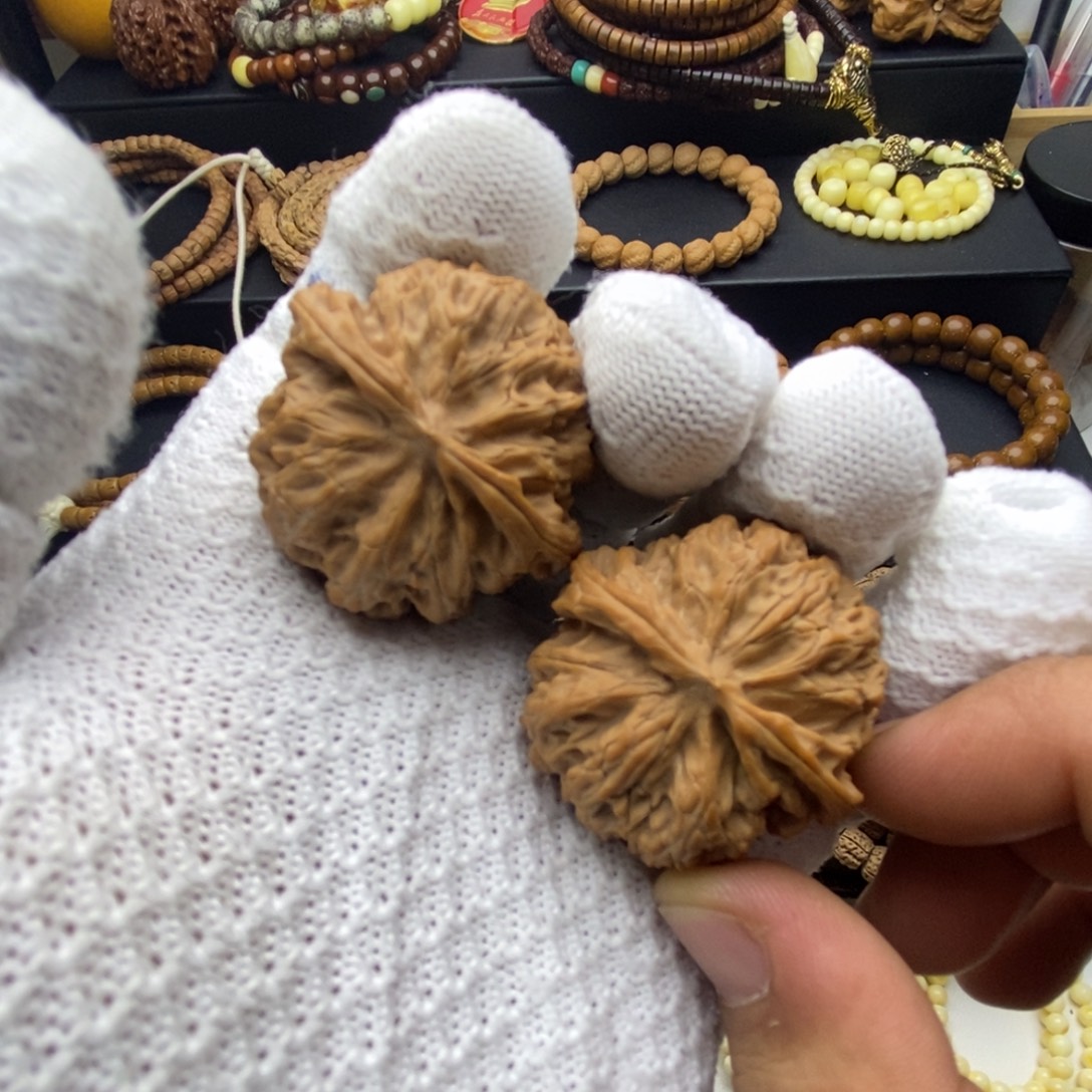 文玩核桃吊坠全品苹果圆42尺