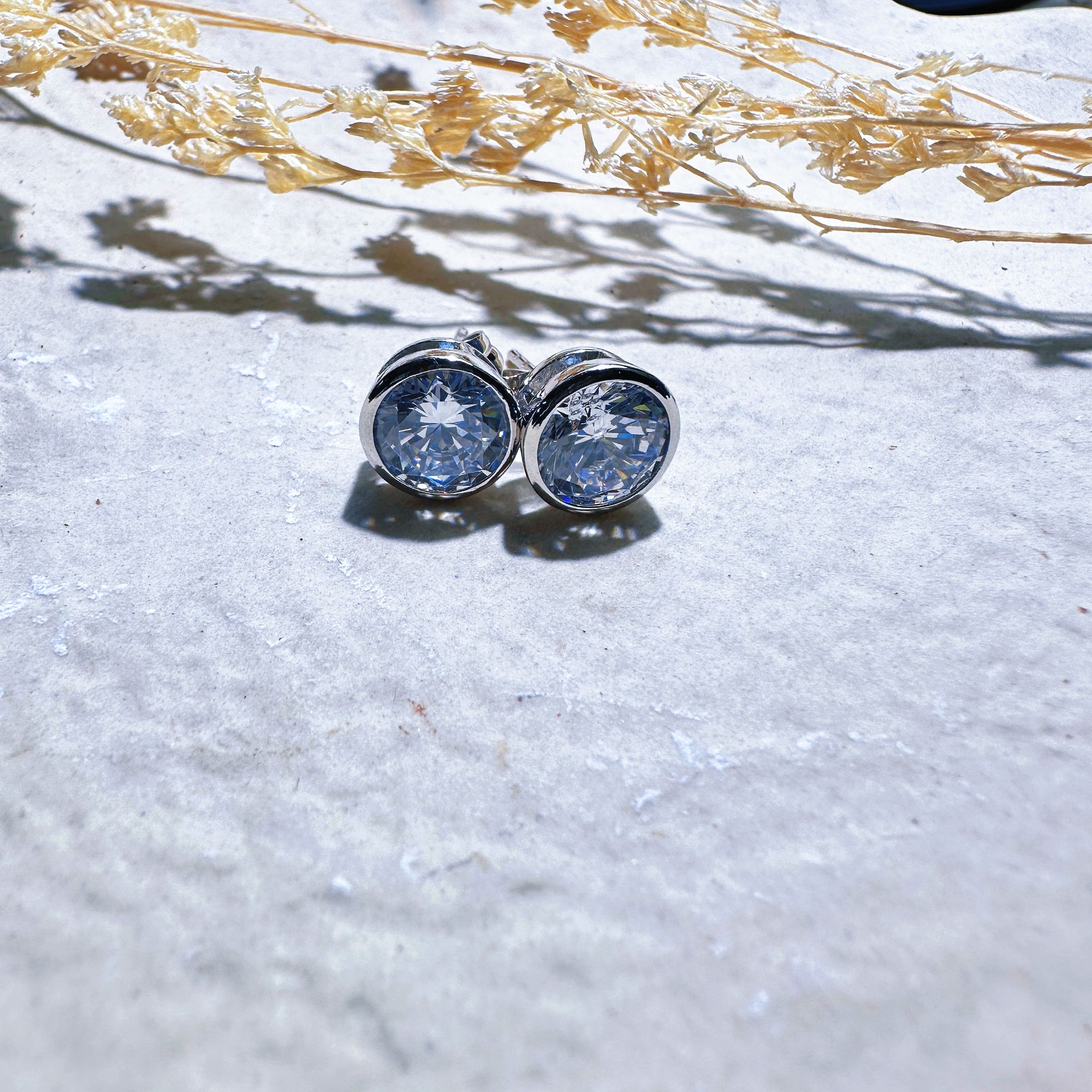 白耳钉圆款高货——————