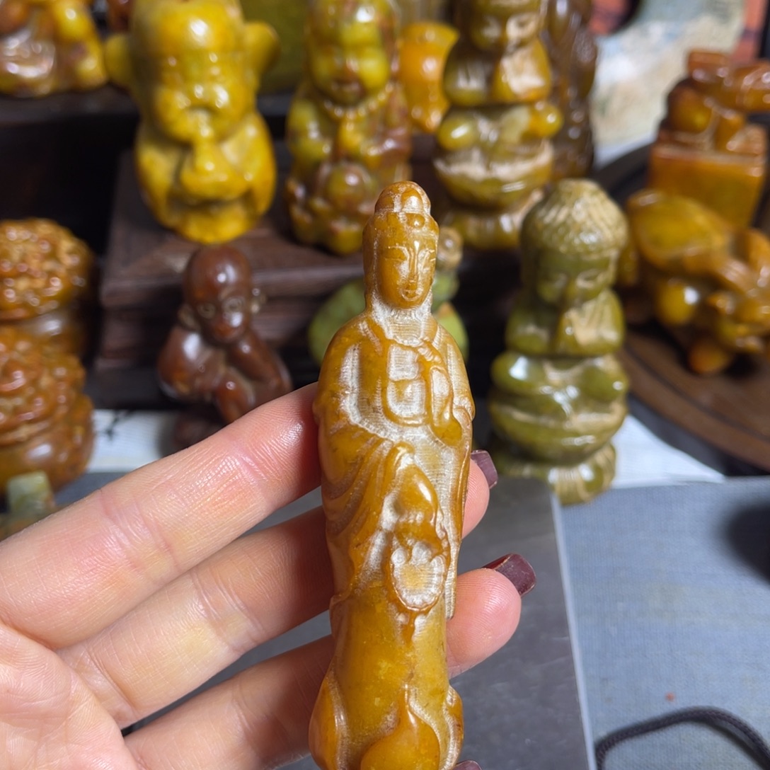 蛇纹石玉合金颈饰