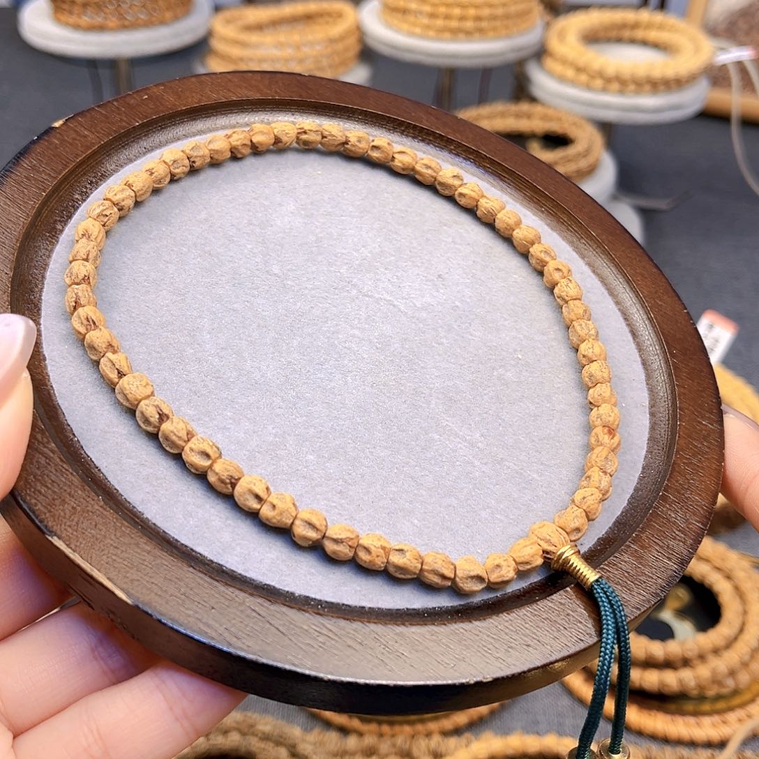 柏香籽/百香籽吊坠