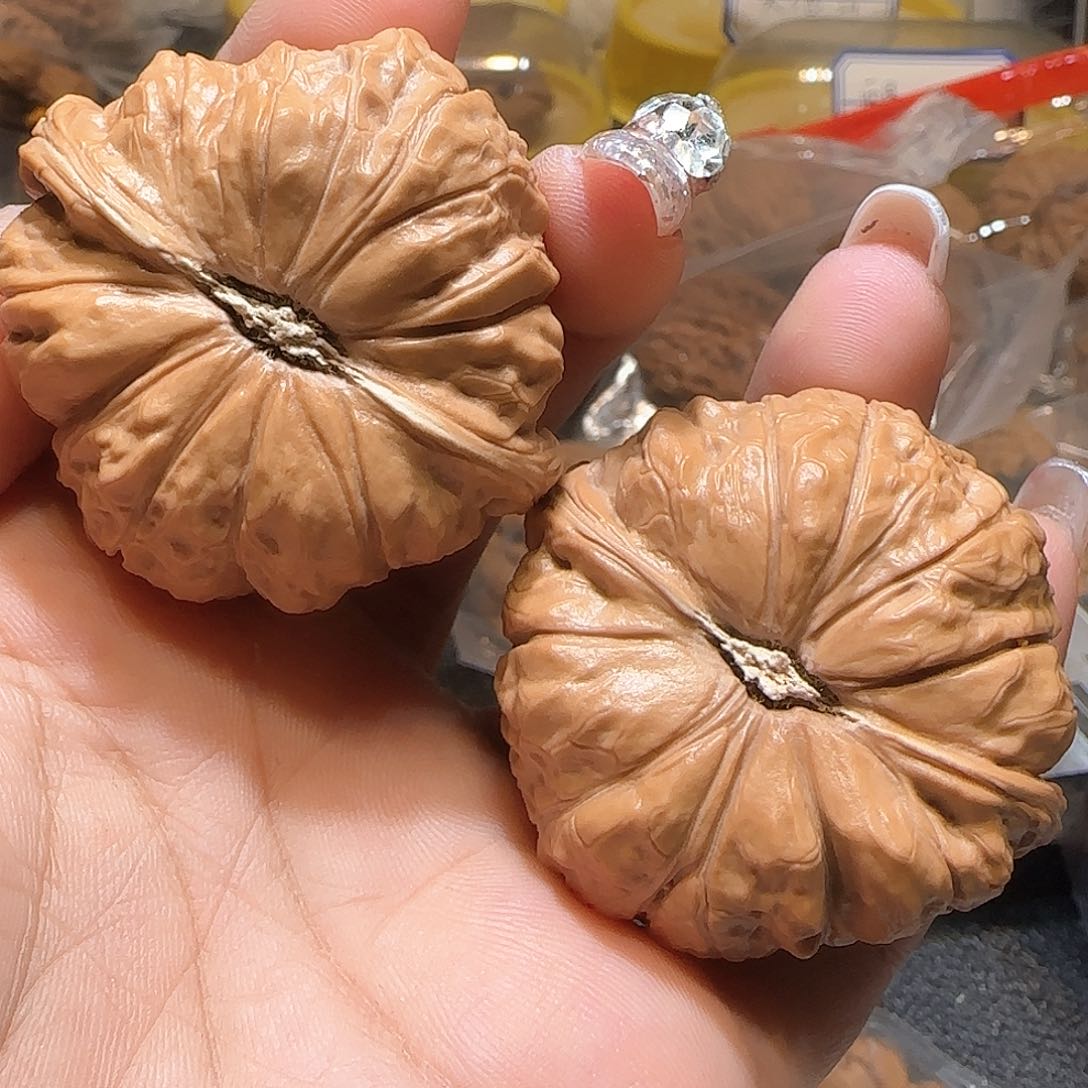 文玩核桃吊坠47南瓜墩