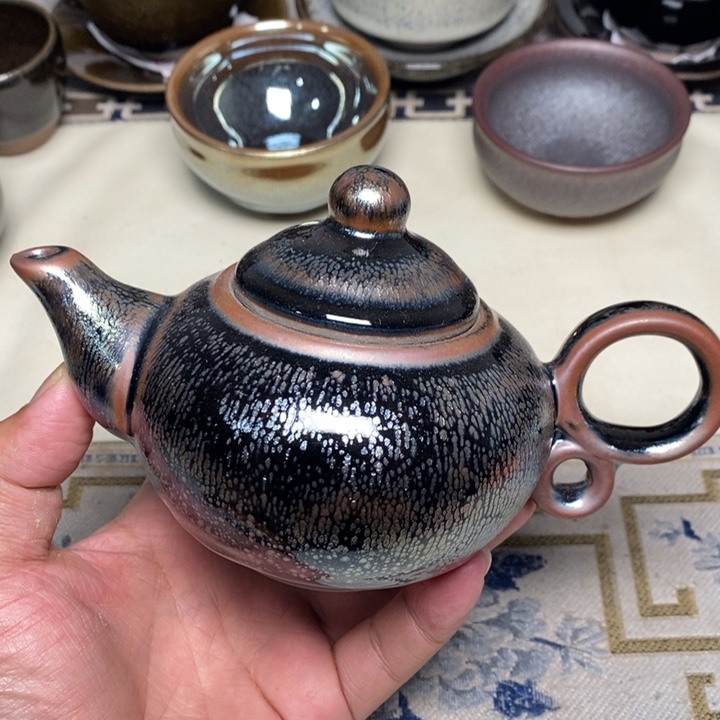 茶盏盏心茶器放漏了