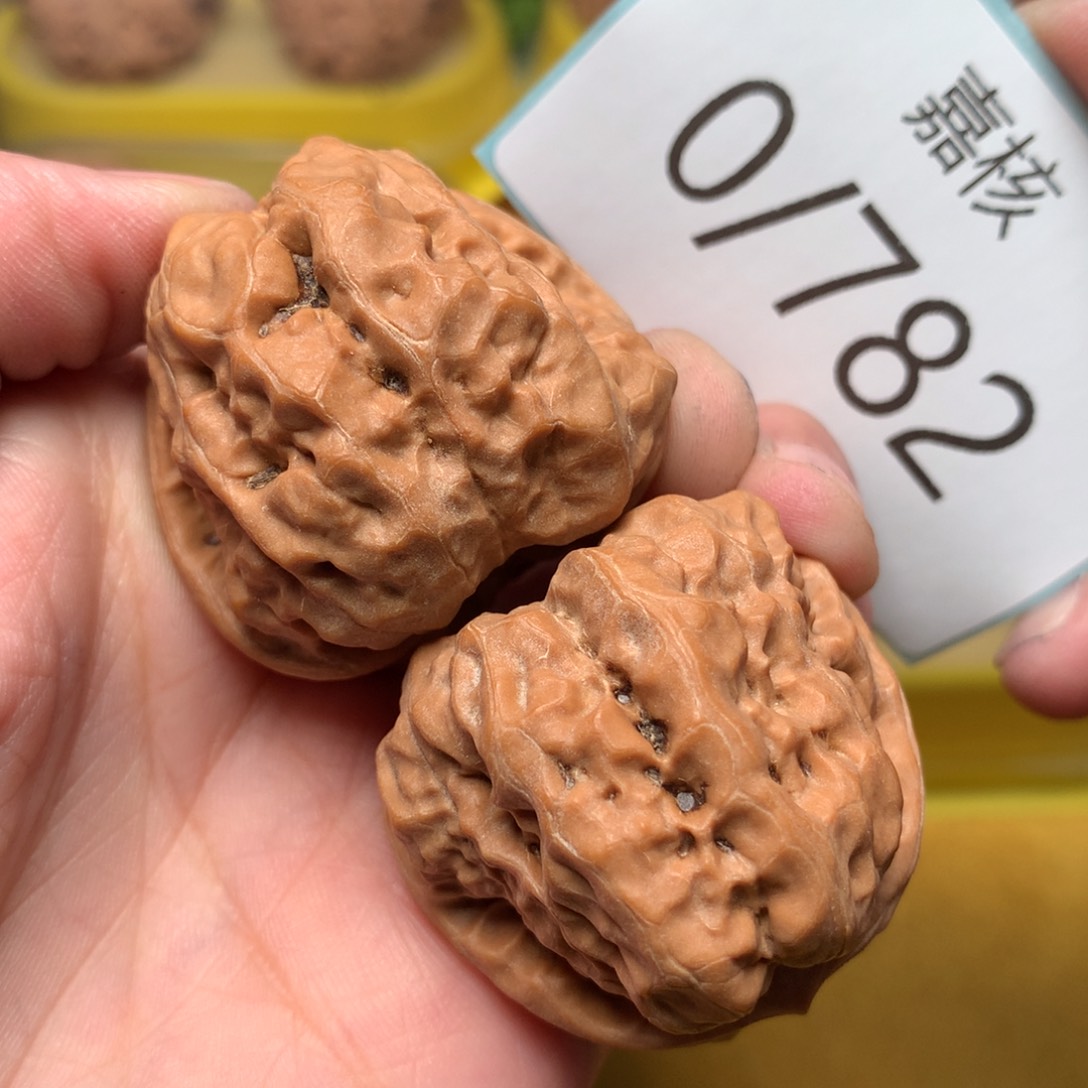 文玩核桃把件肌肉开背蛙38