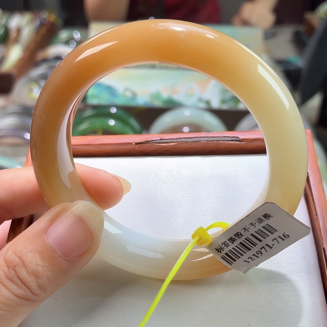 和田玉手镯未镶嵌7 54 55