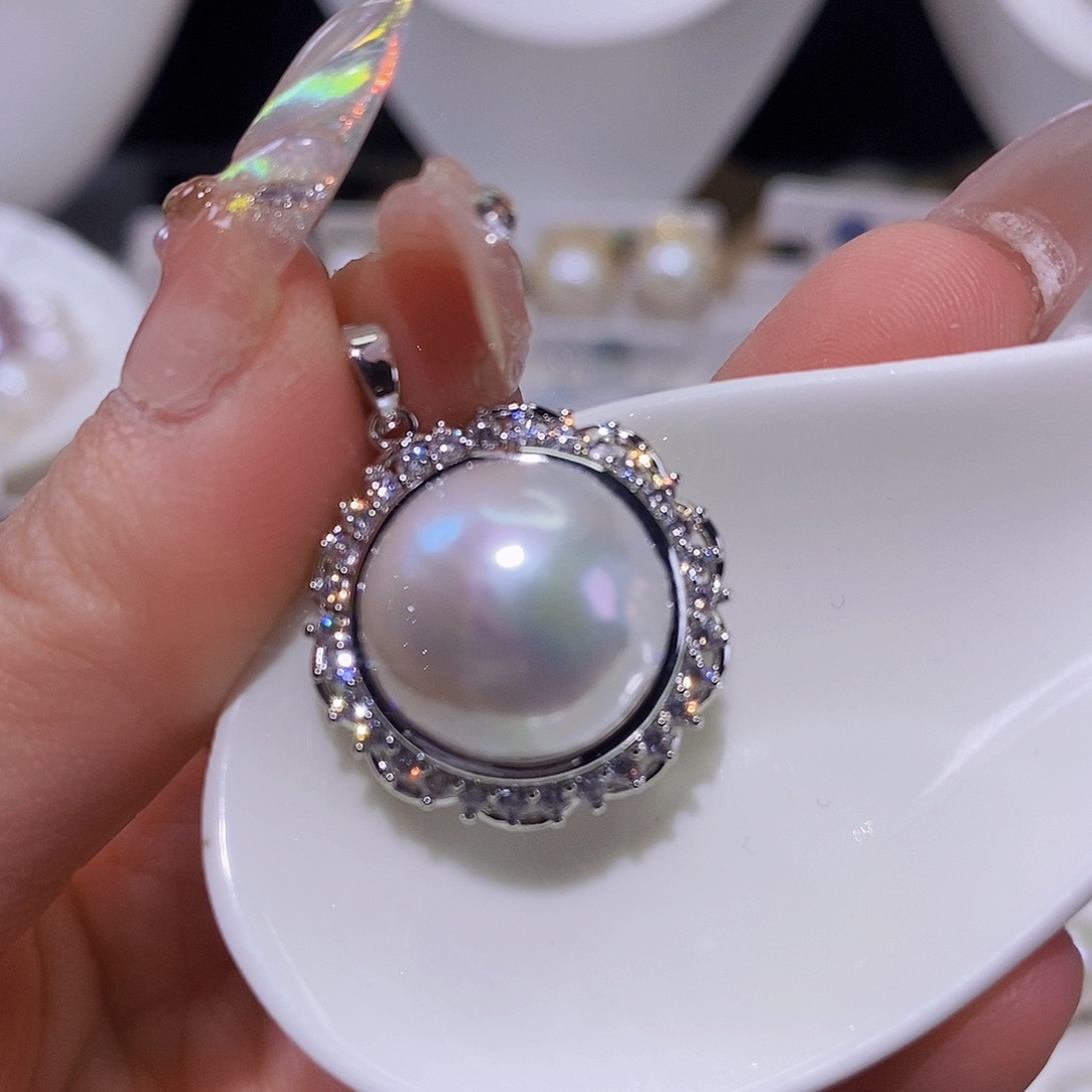 淡水珍珠颈饰合金