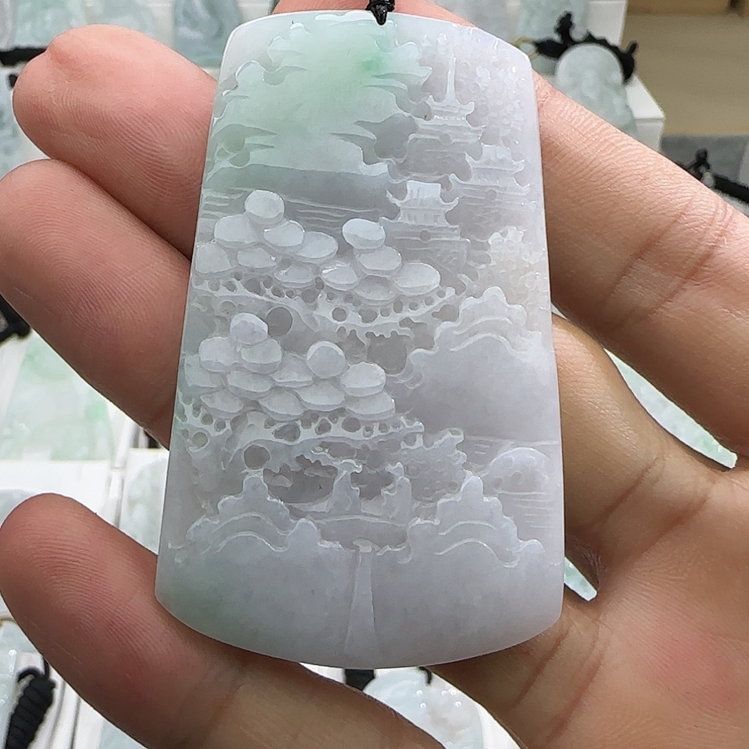 丰***帅翡翠未镶嵌颈饰翡翠