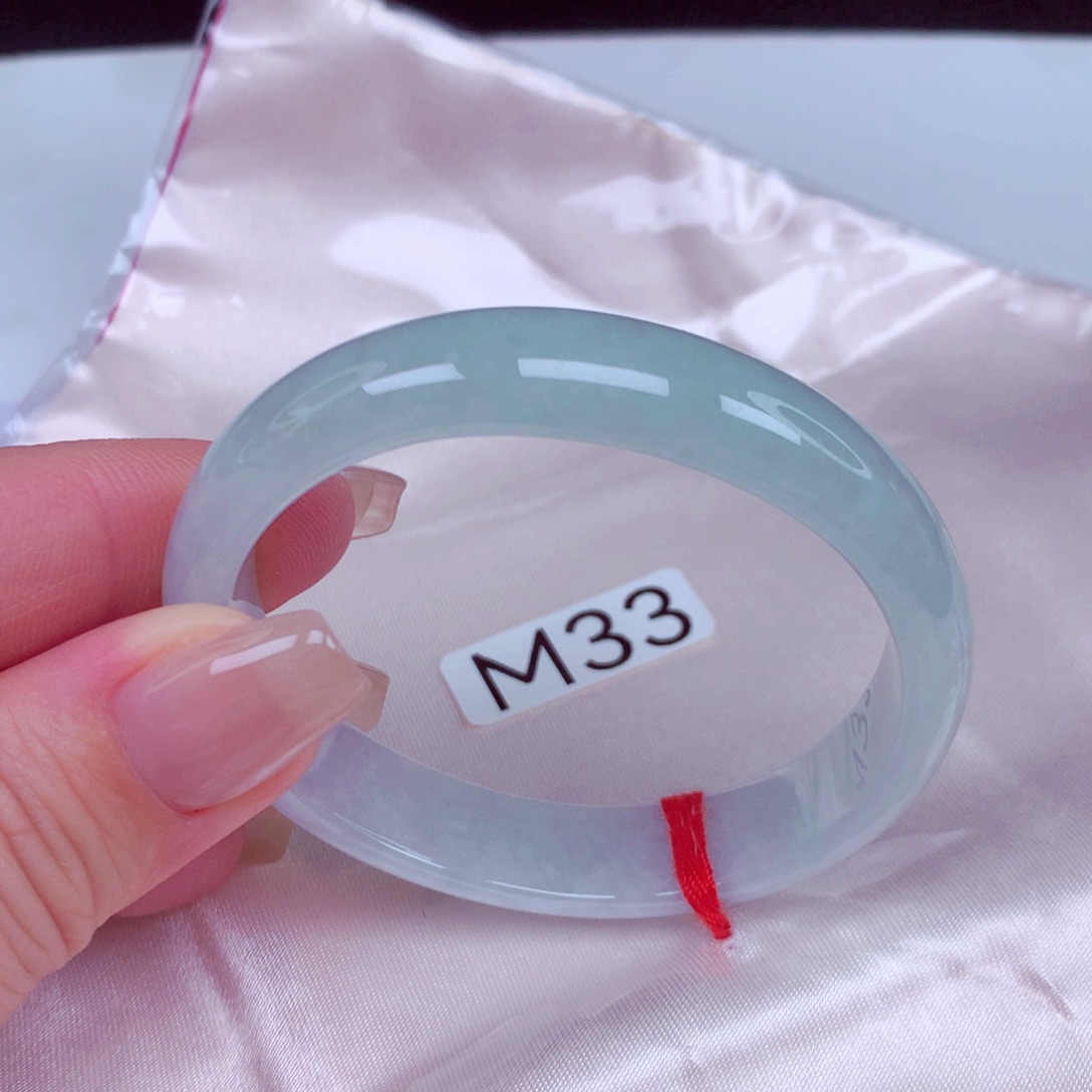 翡翠未镶嵌手镯手镯