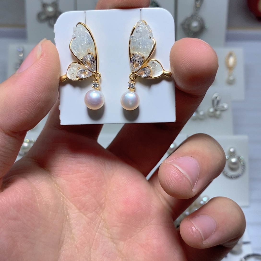 未镶嵌淡水珍珠耳饰