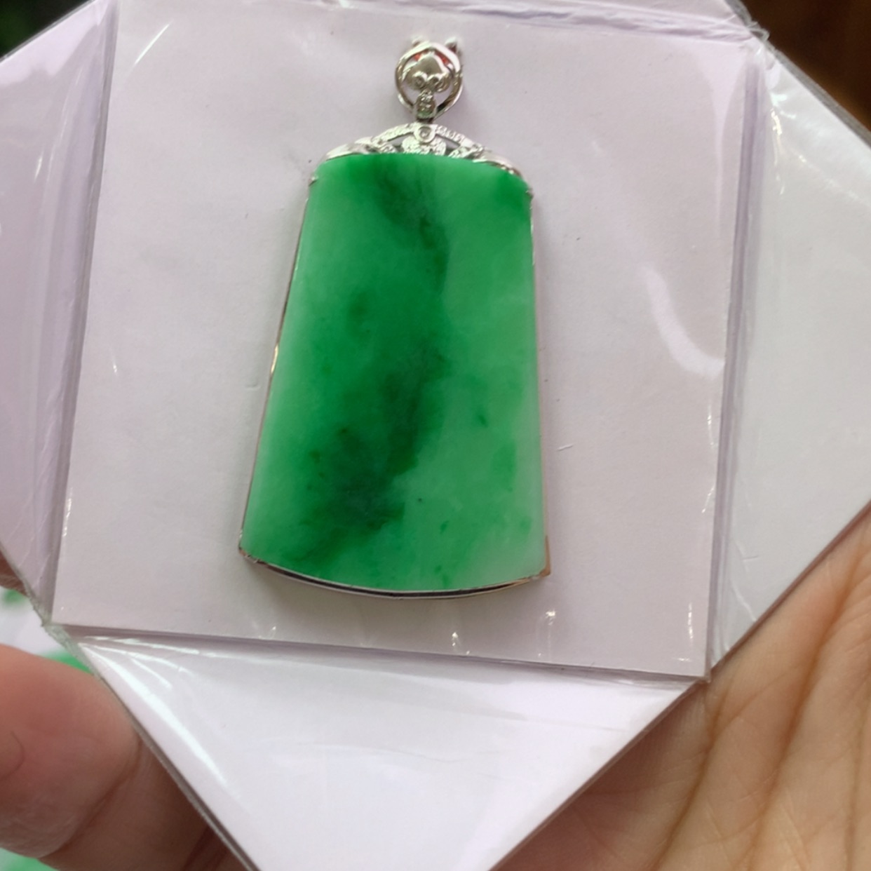 【闪购商品】翡翠18K金镶嵌颈饰翡翠首饰