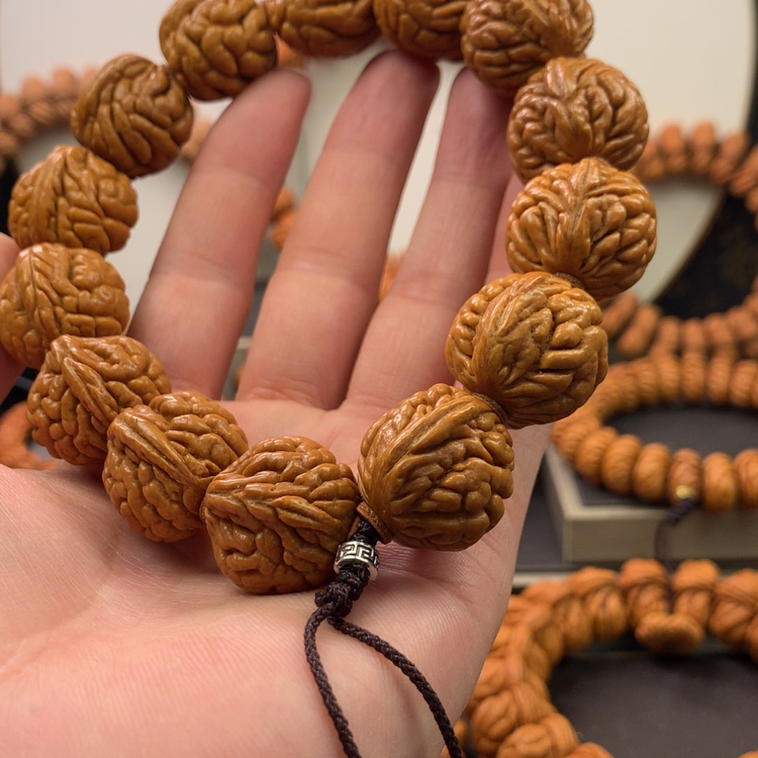 【闪购商品】桃核手串22霸王龙手串