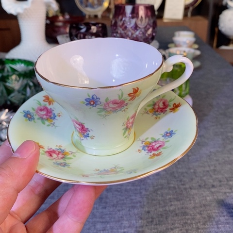 瓷片海淘中古品，