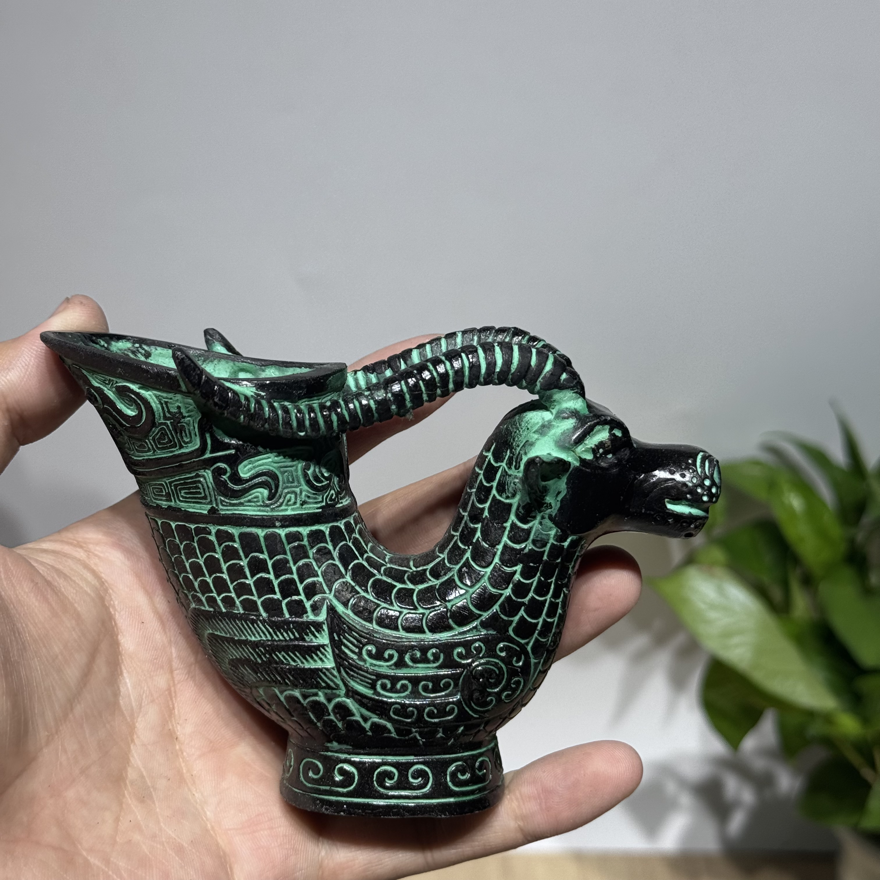复古羊首爵杯，仿古青铜器摆件