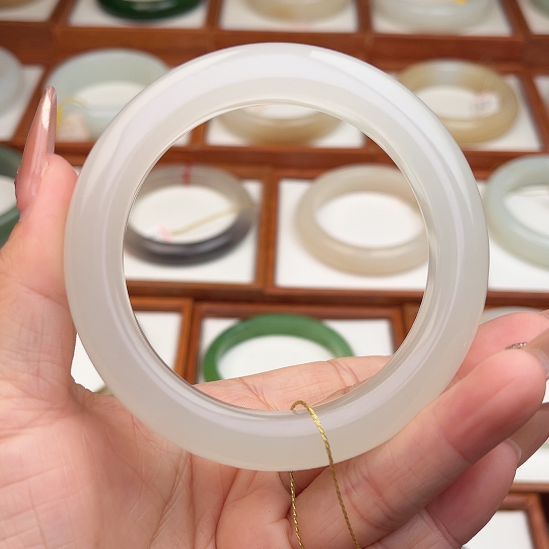 和田玉未镶嵌手镯58.5