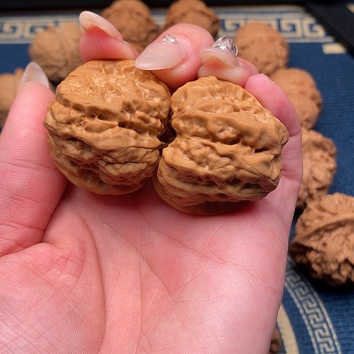 文玩核桃吊坠?****✨蛤蟆38微xiu