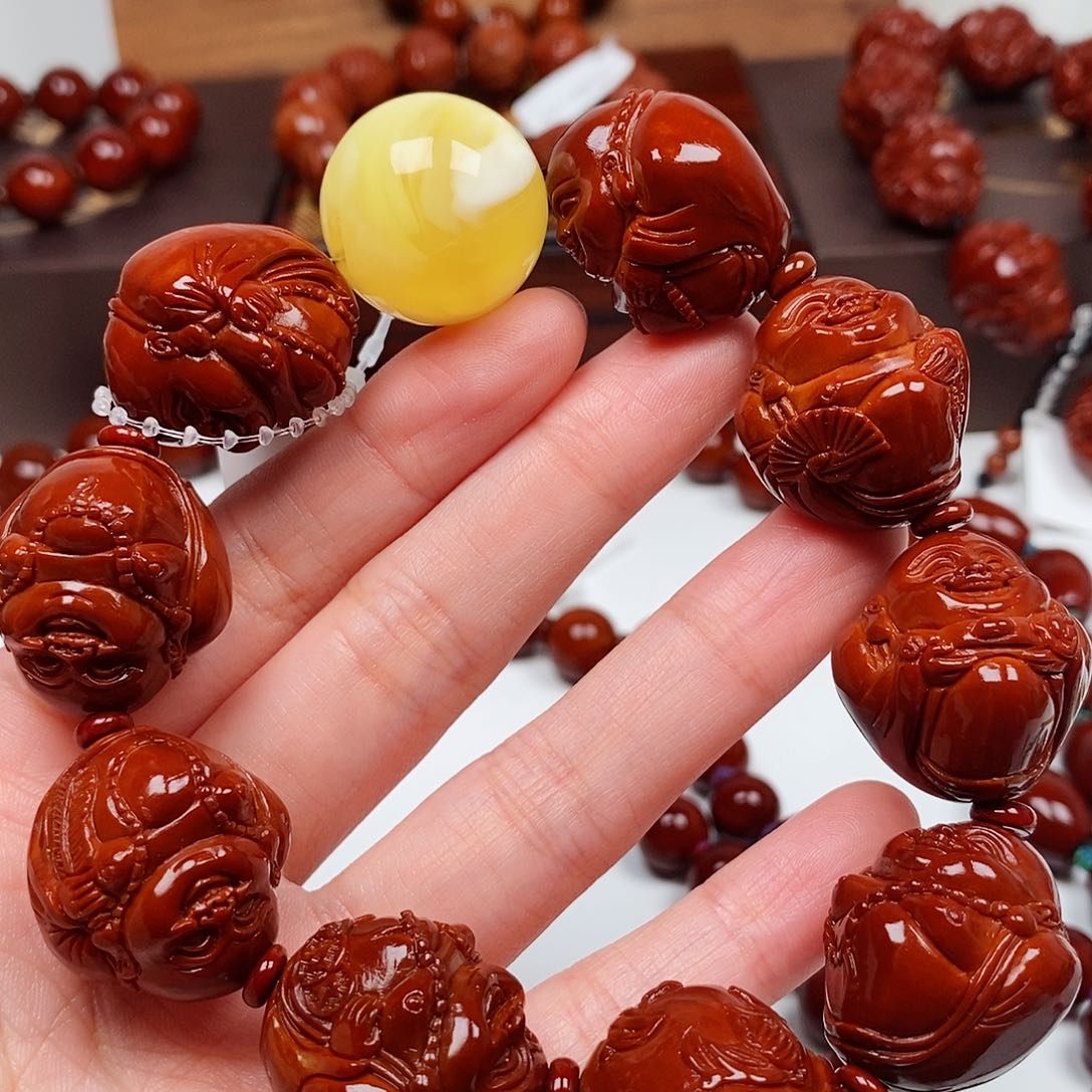 橄榄核吊坠雪*弥勒。。。。