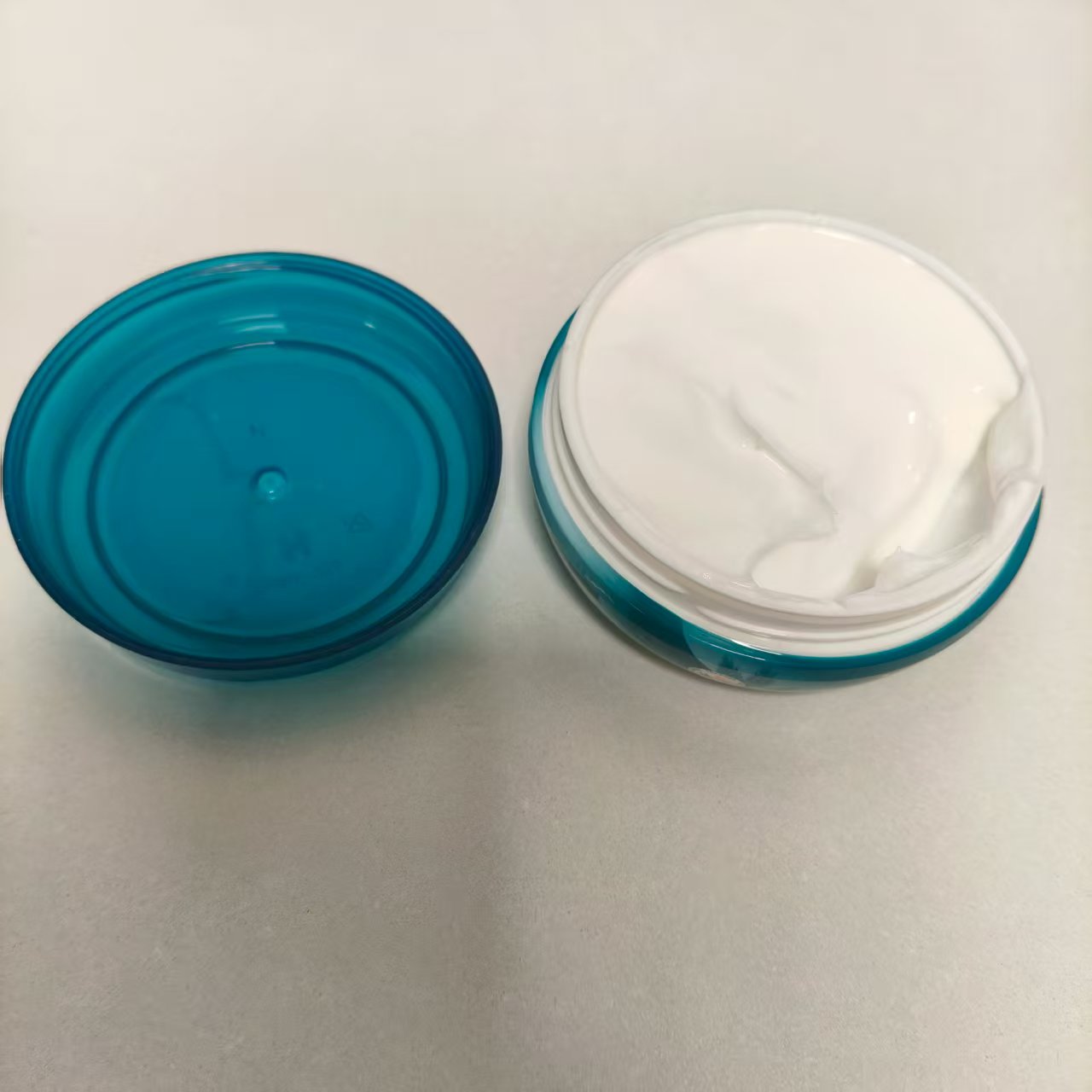 1093舒缓保湿霜~  2个
