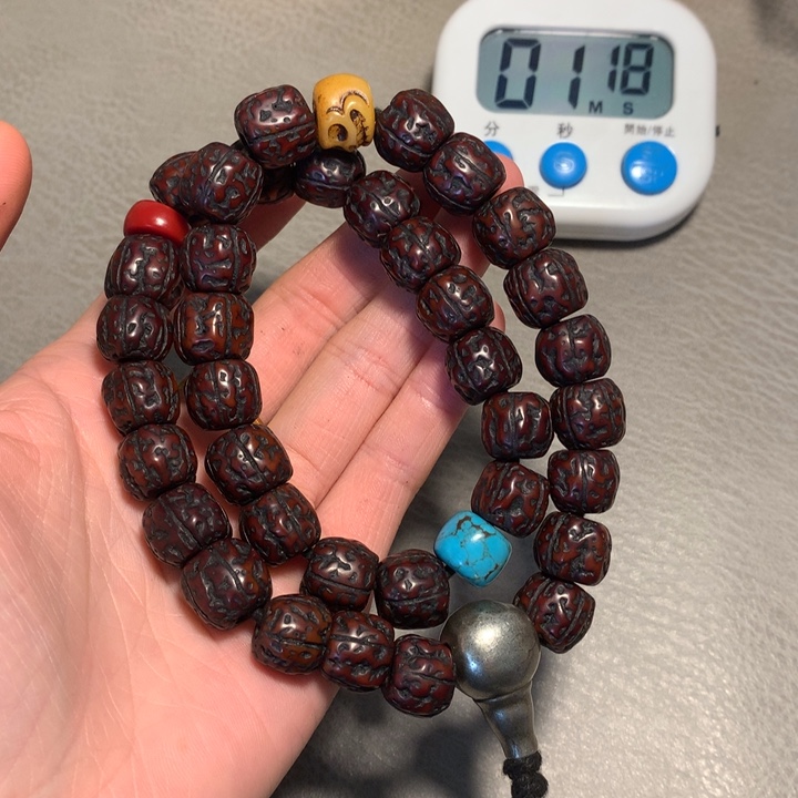 泥塑黑***灰111111111111111111