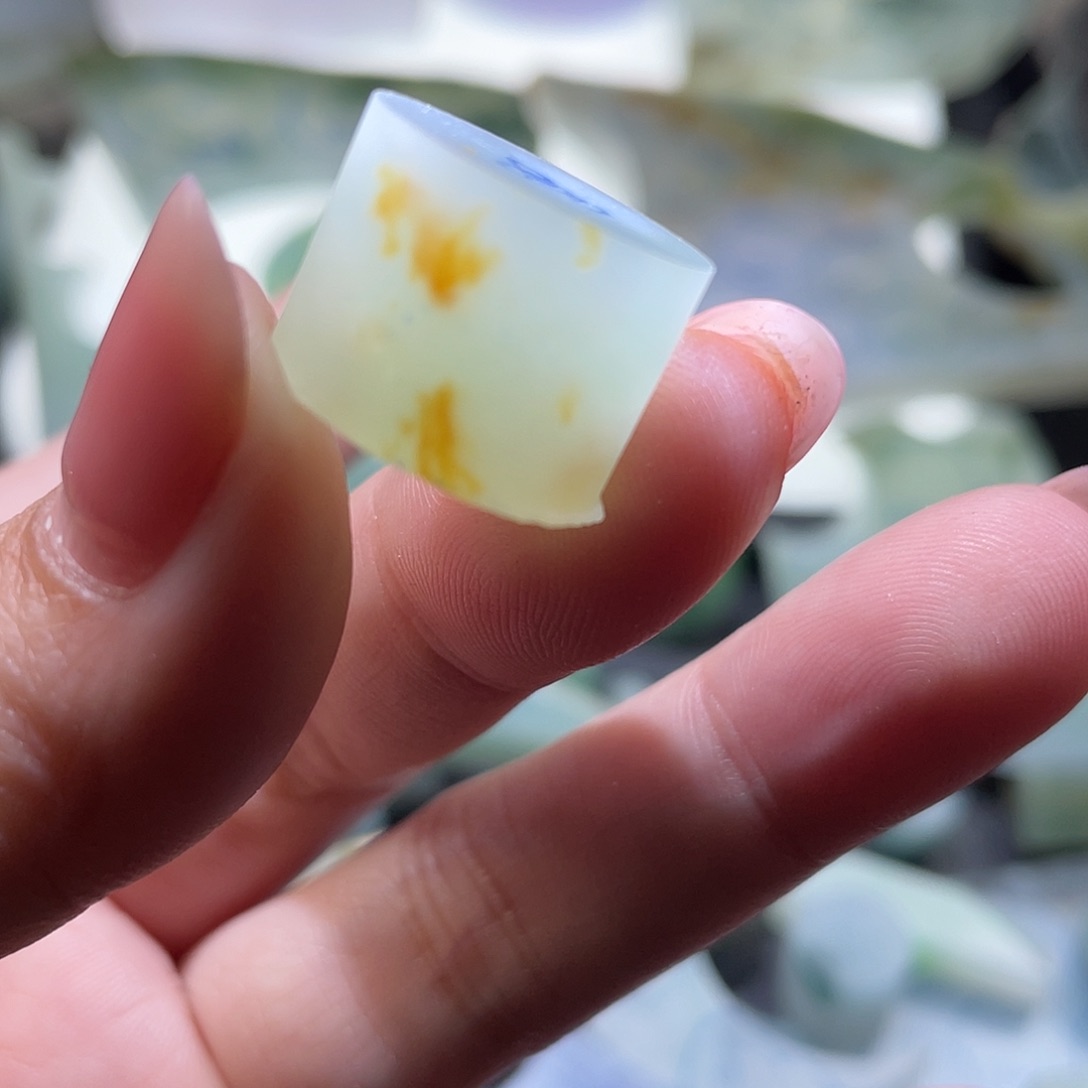 定制翡翠未镶嵌珠子