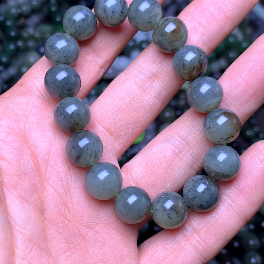 和田玉未镶嵌手串