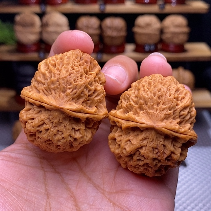文玩核桃吊坠七星绣球4