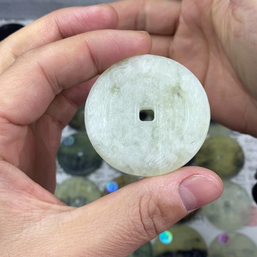 【闪购商品】岫玉颈饰未镶嵌岫玉山鬼花钱吊坠