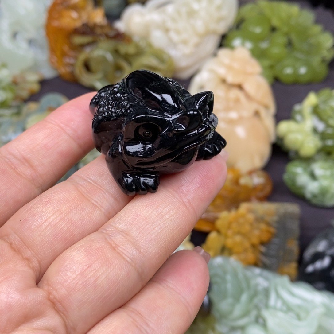 蛇纹石玉未镶嵌吊坠(赠链)