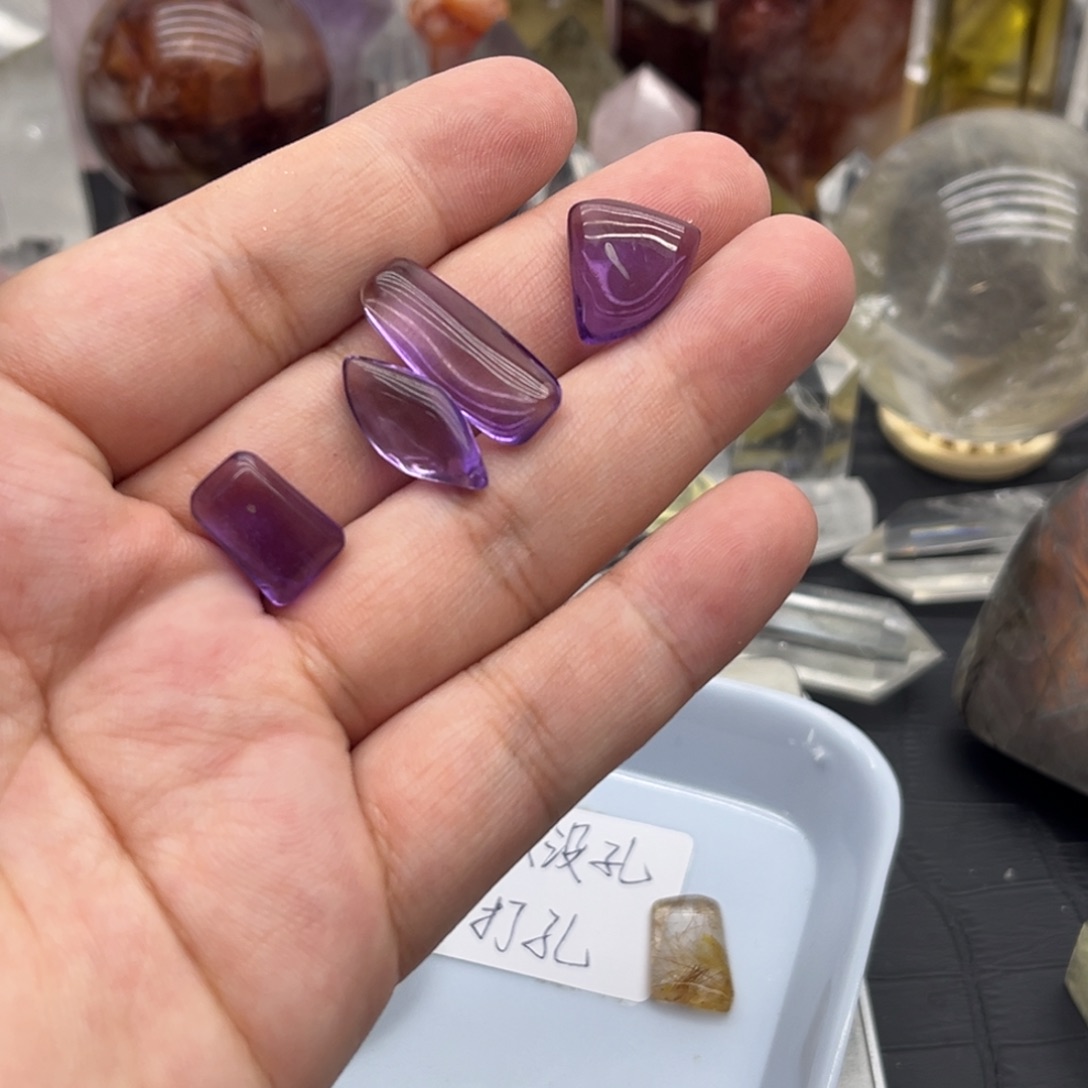 白***猫未镶嵌珠宝半成品水晶69