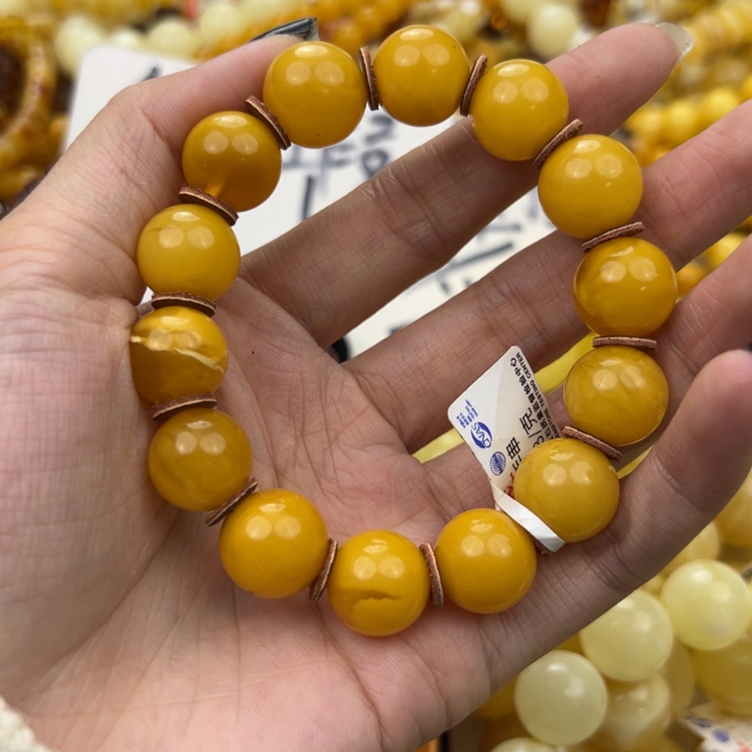 琥珀珠宝奇石未镶嵌