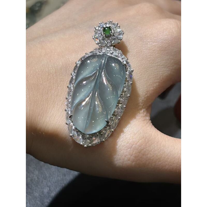 天然A货翡翠叶子吊坠JJB07多样性发一