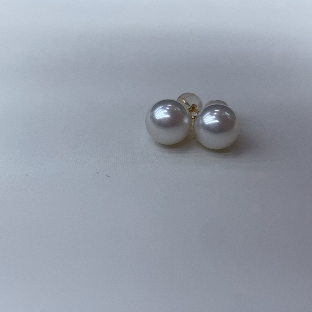 海水珍珠耳饰18K金镶嵌