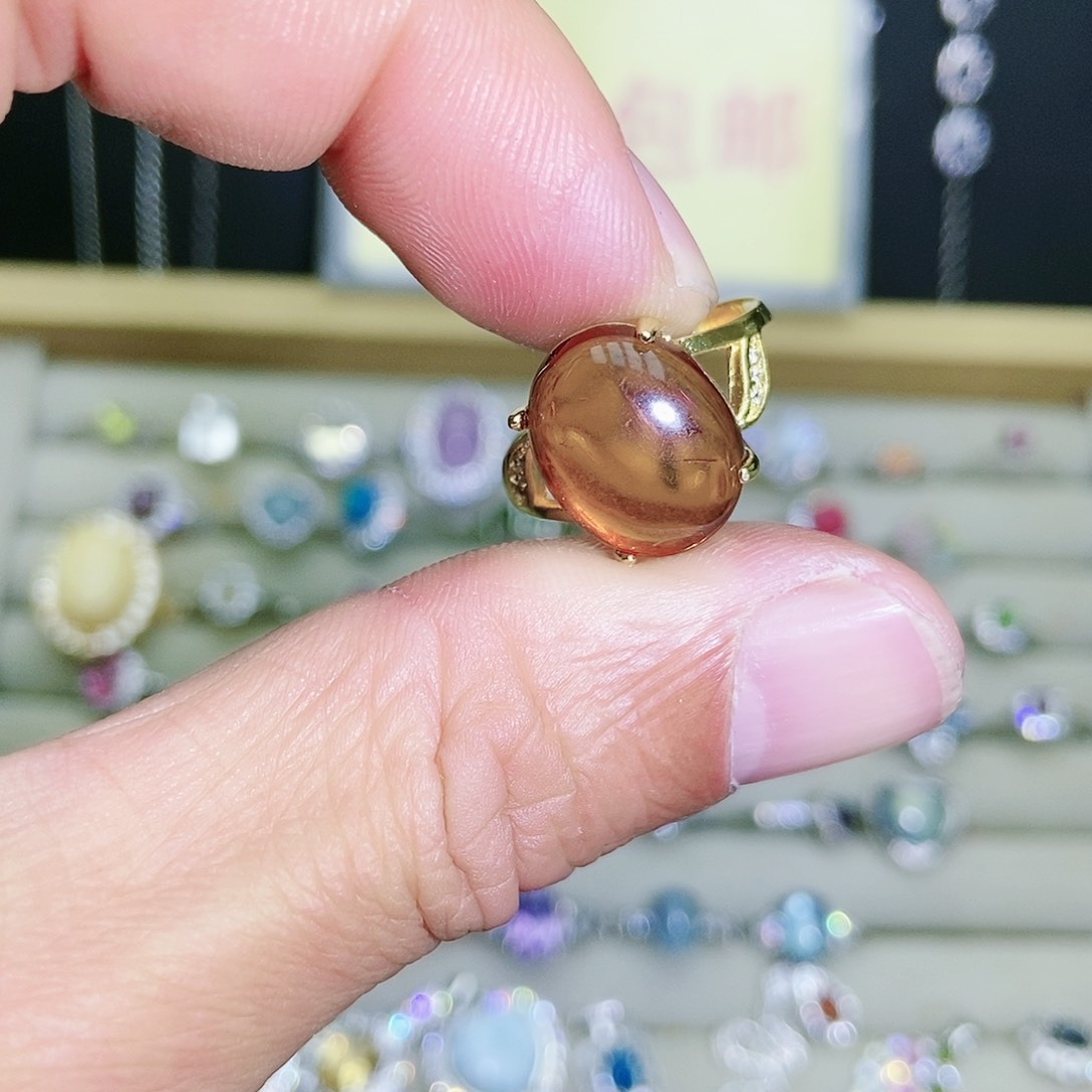 【闪购商品】未镶嵌血珀戒指