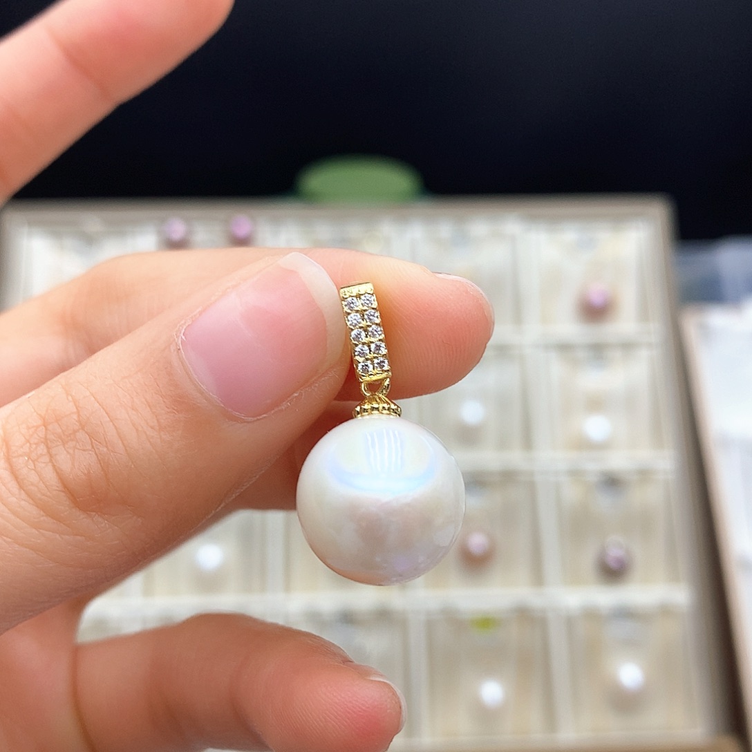 淡水珍珠颈饰合金