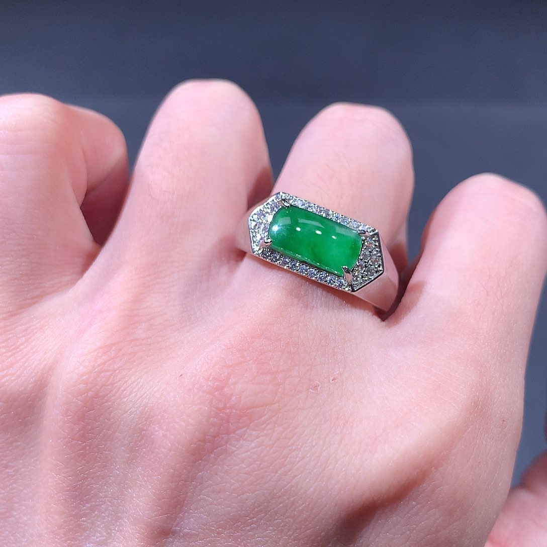 未镶嵌戒指翡翠翡翠