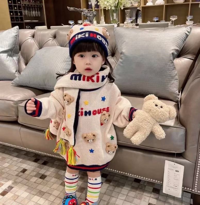 （微瑕）日系男女宝宝立体套头五熊五兔儿童毛衣