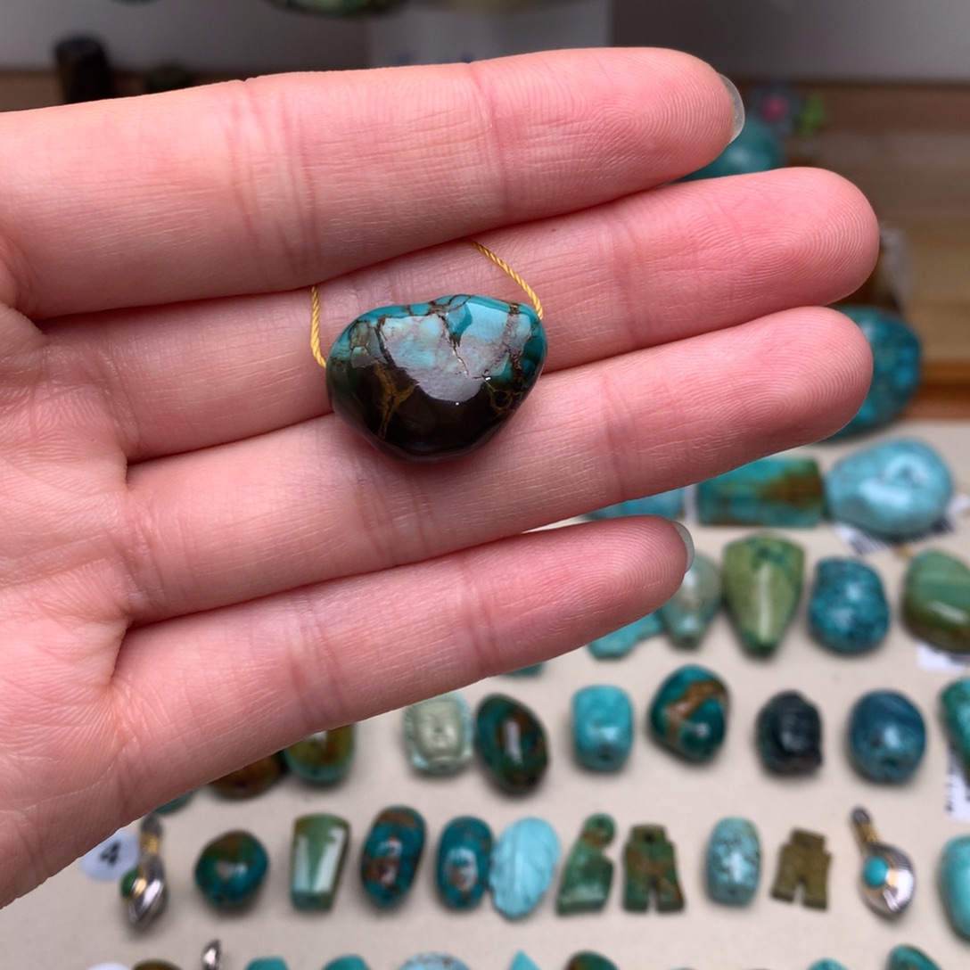 绿松石未镶嵌珠宝奇石