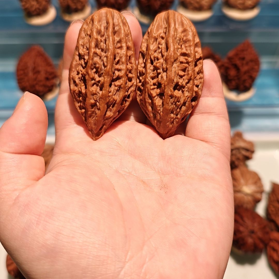 吊坠文玩核桃橘红皮色瓜条野生秋子