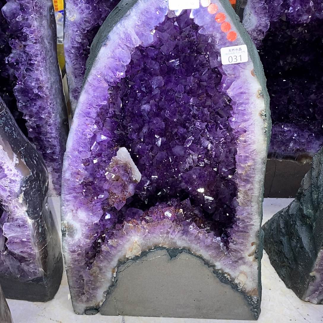 未镶嵌紫晶大型摆件（非配饰）小潘